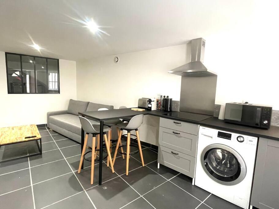Grand T2 Rue Simeon Gouet Appartement Vienne  Buitenkant foto